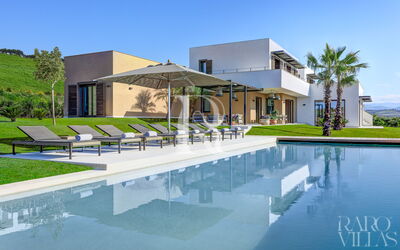 Villa Corallo - Sea Front | by Rocco Forte Villas