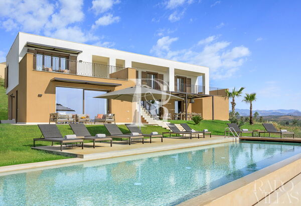 Villa Topazio - Sea View | By Rocco Forte Villas