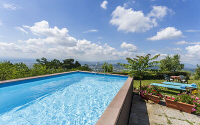 La Casa di Elda, Holiday Home with Pool, Uzzano, T: Herfst, Lente, Tuin, Zomer, zwembad