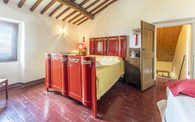 La Casa di Elda, Holiday Home with Pool, Uzzano, T: Herfst, Lente, slaapkamer, Zomer