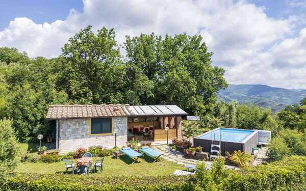 La Casa Di Elda, Holiday Home With Pool, Uzzano, t