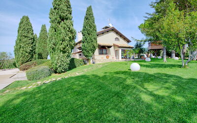 Villa Tagliaferri: Buitenkanten, Tuin