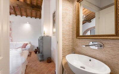 Vineyard'S Cottage with Pool, Ac, Wifi - Siena: Automne, Été, Printemps, Salle de bain