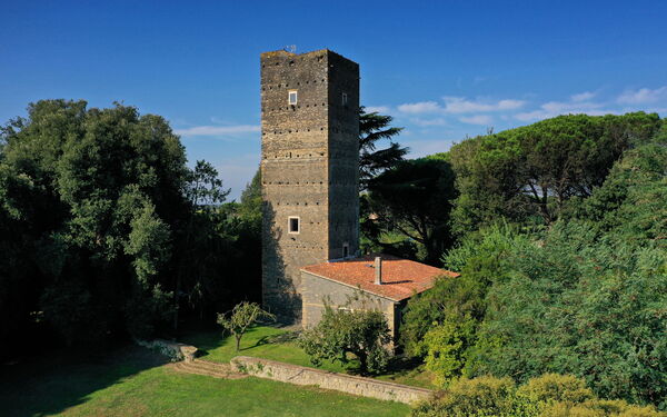 Torre Delle Cornacchie
