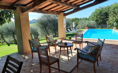 Villa San Giovanni: Piscina, Sala da pranzo, Soggiorno, Vista Panoramica