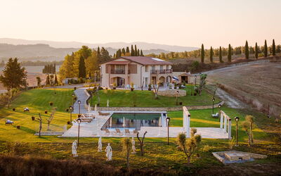 Villa Campana: Buitenkanten, Buitenshuis, Keer bekeken, Tuin, zwembad