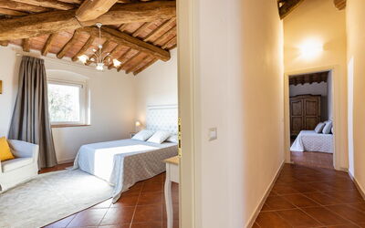 Peccioli Villa with Private Pool, Ac and Privacy: Herfst, Lente, slaapkamer, Zomer