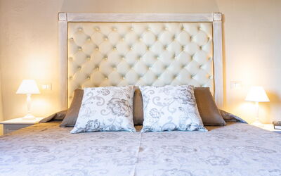 Peccioli Villa with Private Pool, Ac and Privacy: Herfst, Lente, slaapkamer, Zomer