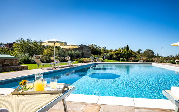 Peccioli Villa With Private Pool, Ac And Privacy
