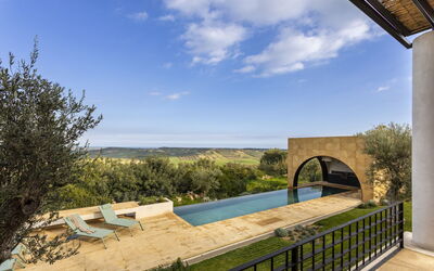 Scent Noto Hill Villa