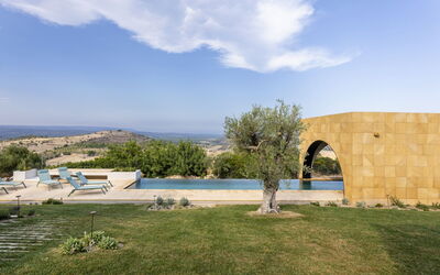 Scent Noto Hill Villa