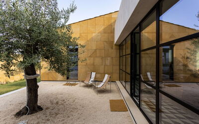 Noto Hill Villa