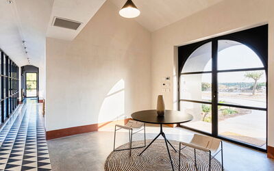 Noto Hill Villa