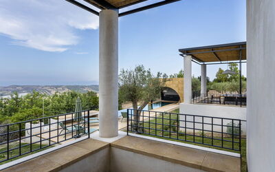 Noto Hill Villa