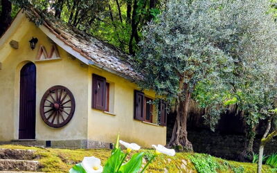 La Piccola Rocca: Building Exterior