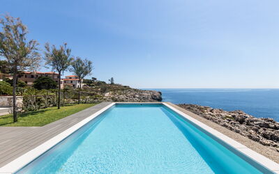 Villa Demar: Piscina, Vista Panoramica