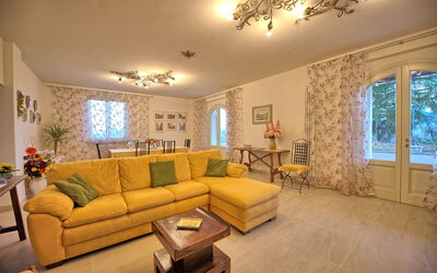 Villa Gaville: Salon