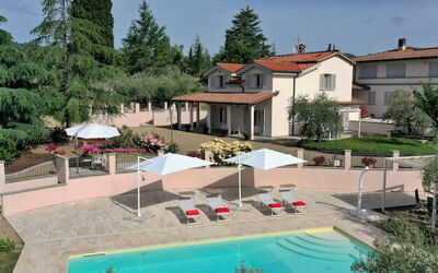 Villa Gaville: bassin, Extérieur, Jardin