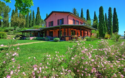 Villa Barbarella: Extérieur, Jardin
