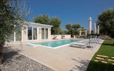 Terra Mater: all'aperto, Esterni, Giardino, Piscina