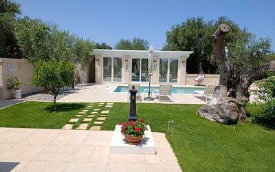 Terra Mater: all'aperto, Esterni, Giardino, Piscina