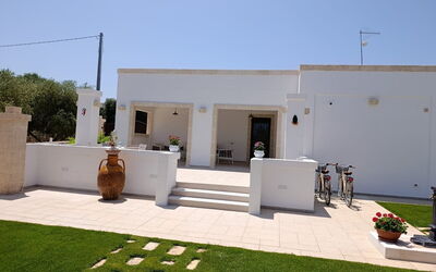 Terra Mater: all'aperto, Esterni, Giardino