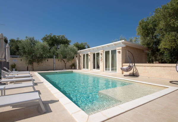 Terra Mater: Building Exterior, Outdoor, Pool