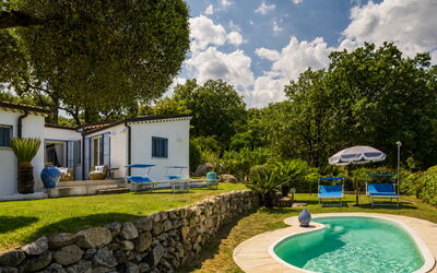 Villa Acquaro, Santa Caterina dello Ionio, Pool, a: Automne, Été, Jardin, Printemps