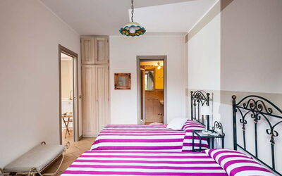 Eden Retreat: Bedroom