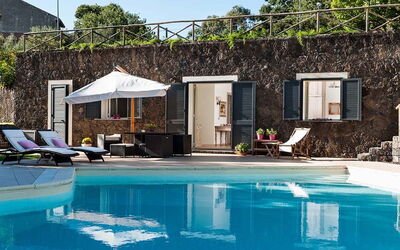 Eden Retreat: Building Exterior, Outdoor, Pool