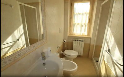 Villa Carducci: Bathroom