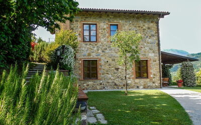 Villa Gelsomino: Building Exterior, Garden