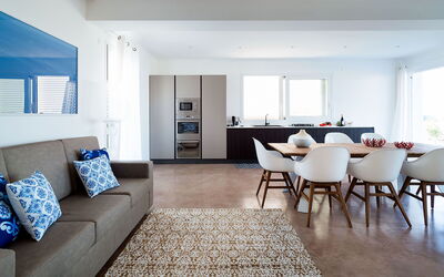 Palma: Dining Room, Kitchen, Living Room