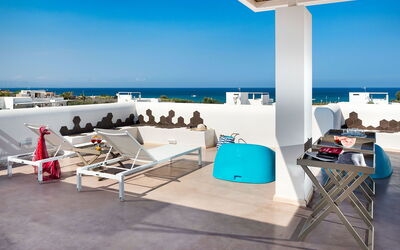 Villa Pachino: Building Exterior, Garden, Outdoor