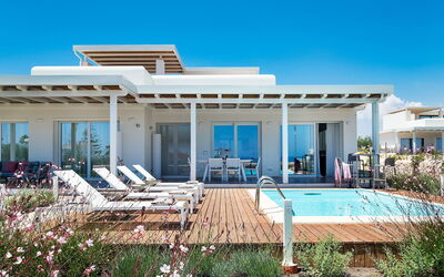 Villa Pachino: Building Exterior, Garden, Outdoor