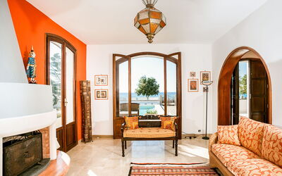 Villa Profumo: Living Room