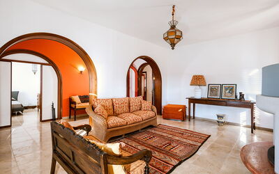 Villa Profumo: Living Room