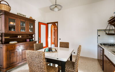 Villa Profumo: Kitchen