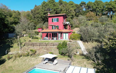 Villa di Confine: Garden, Outdoor, Pool