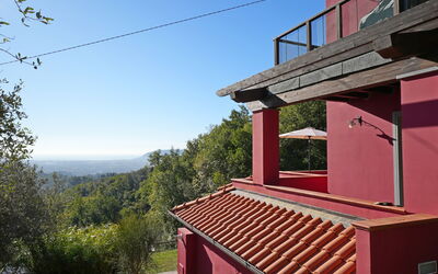 Villa di Confine: Building Exterior