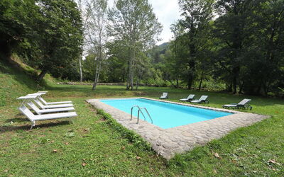 Villa del Mulino: all'aperto, Esterni, Piscina