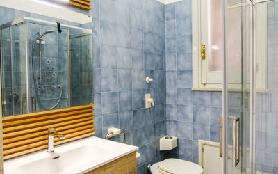 Villa Terrenove: Bathroom