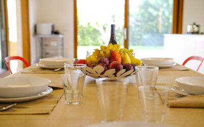 Villa Terrenove: Dining Room, Kitchen