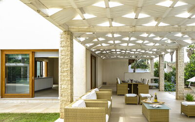 Villa Terrenove: Building Exterior