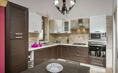 Villa Alcamo: Kitchen