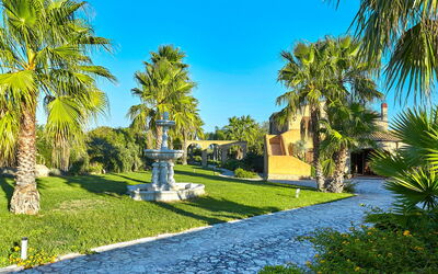 Villa Selinunte: Garden, Outdoor