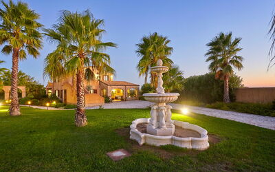 Villa Selinunte: Garden, Outdoor