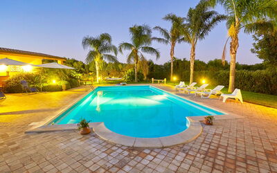 Villa Selinunte: Garden, Outdoor, Pool