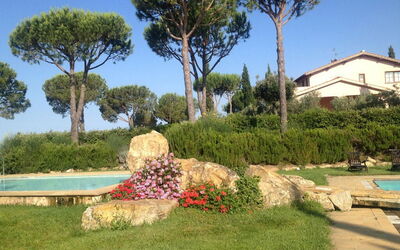Maremma Retreat: Outdoor, Pool
