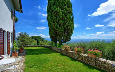 Villa Mami: all'aperto, Esterni, Giardino, Vista Panoramica